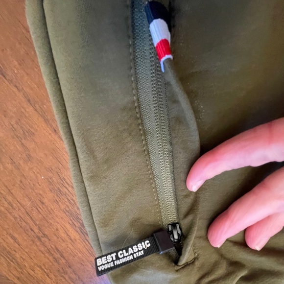 JUSTSUN MENS SHORTS - Picture 3 of 4